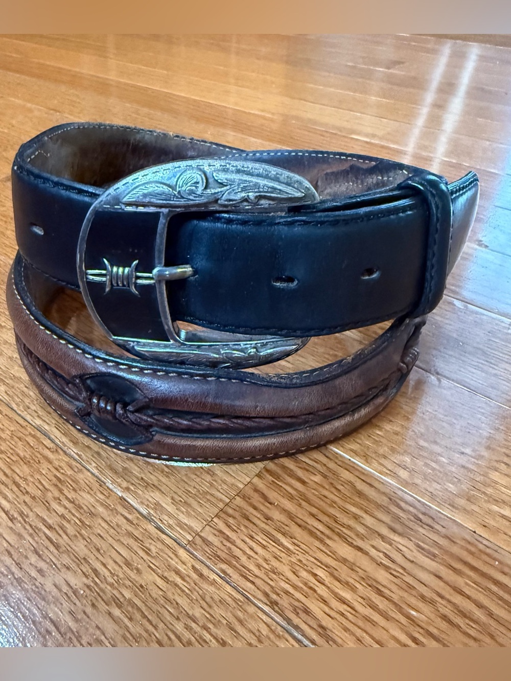 Justin Men's 36 Fenced In Barbed Wire Leather Western Belt Two-Tone Brown/Black